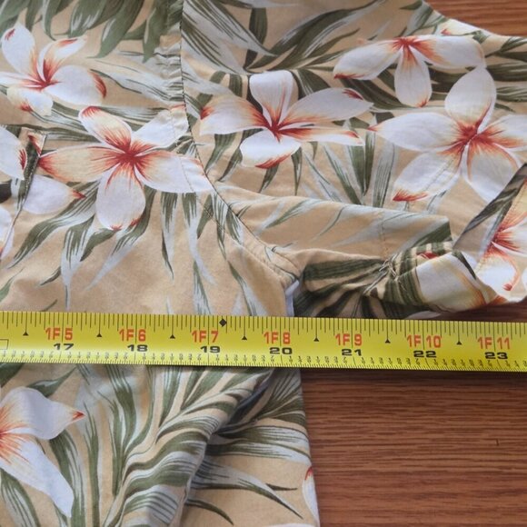 J Crew Men's Linen Shirt Size L Hawaiian Floral Tropical Classic Fit Multicolor - Picture 7 of 11